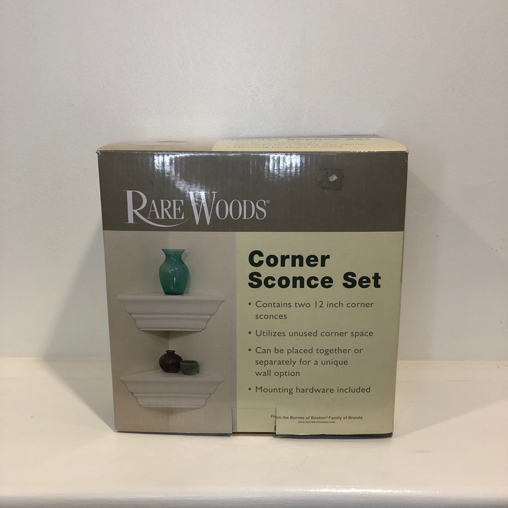 Corner Shelves 2 pc Set NIB